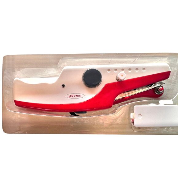 VTG SewQuick Handheld Sewing and Crafting Machine in Original Box Seamstress Lig - Picture 1 of 10